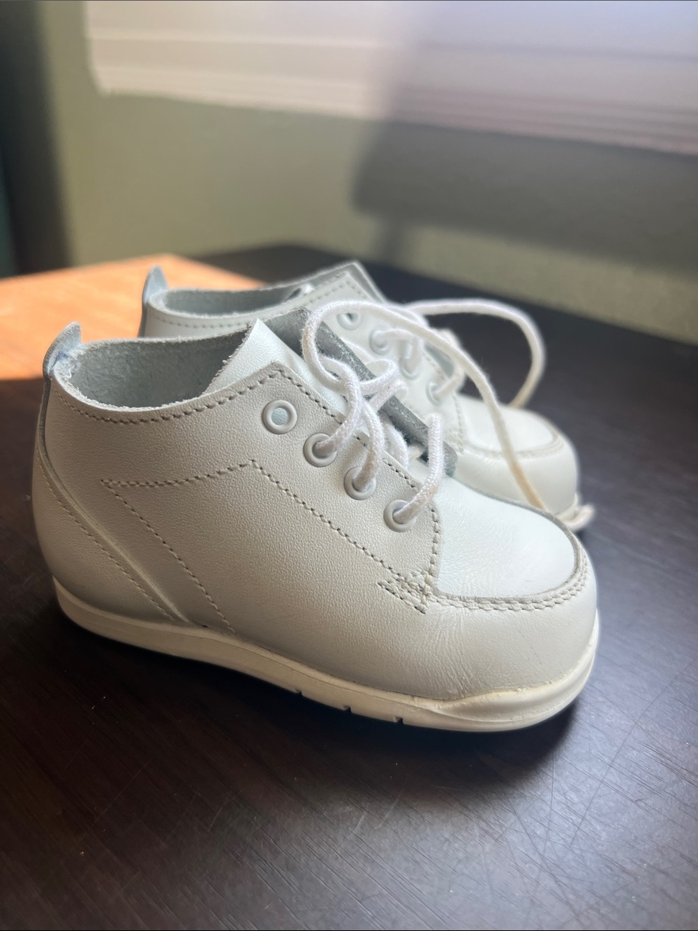 Stride Rite Classic White Kids Lace-Up Shoes